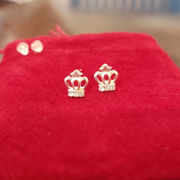 Small CZ Crown Stud Earrings - Picture 4 of 6